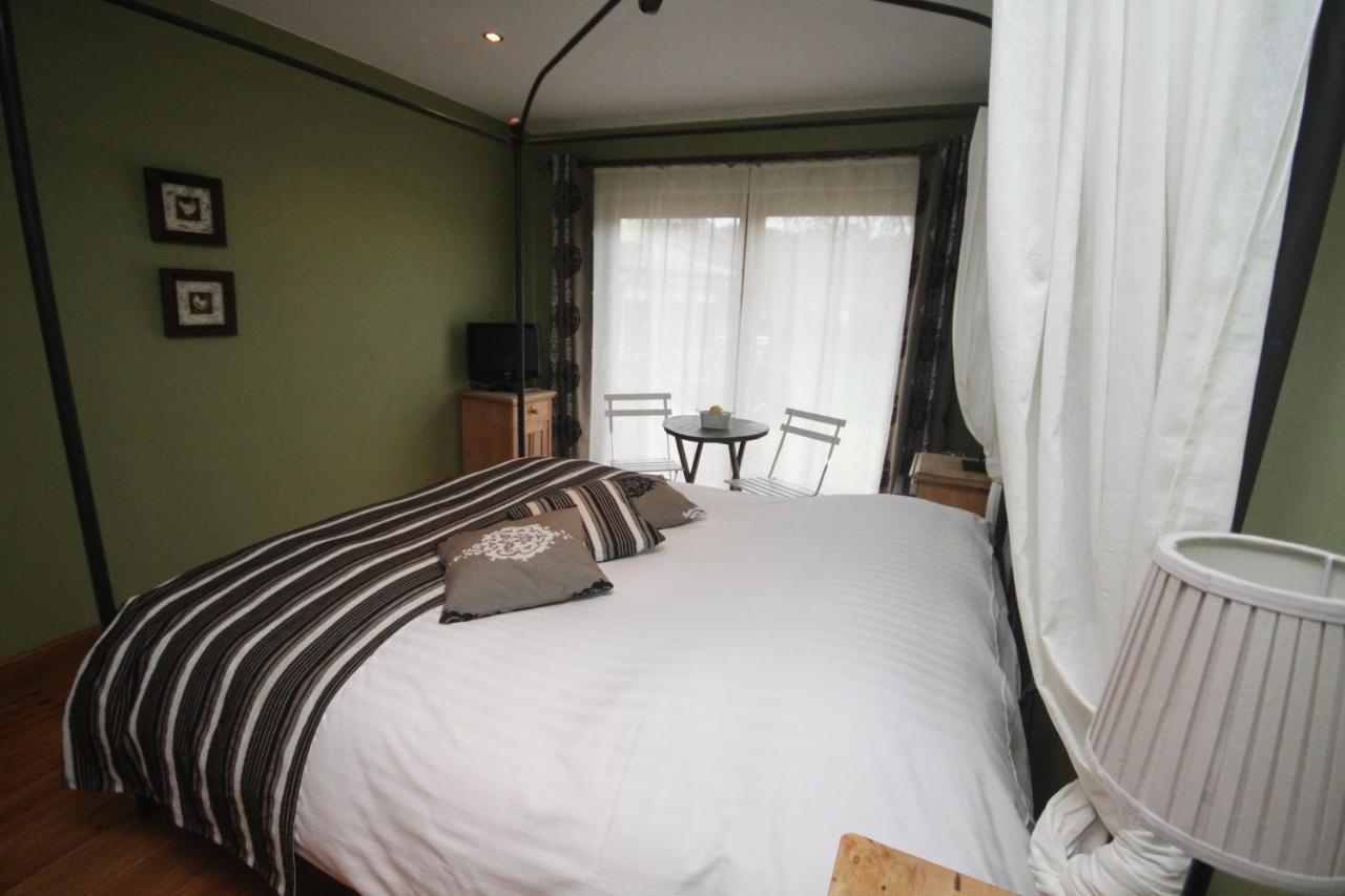 Bed and Breakfast Comme A La Ferme Дюрбюї Номер фото